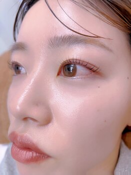 モナ(MoNa)/ピーナッツロッド★まつげパーマ