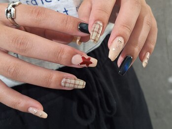 カディ(Kady)/個性派ネイル