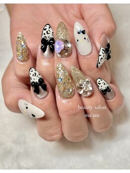 マーム(ma'am)/キティちゃんネイル