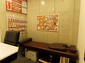 ソリーゾ美容整体院 蓮根院/落ち着いた空間でカウンセリング