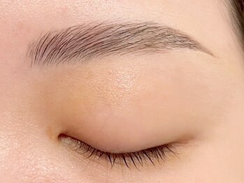 イチナナサンキュー(1739)/美眉ブロウリフト