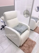 フカフカのブランケットでまったり♪