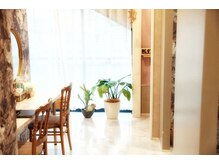 リリー(LILY)の雰囲気（【フェイシャル】操作簡単！超音波ピーリングで毛穴・美肌ケア♪）