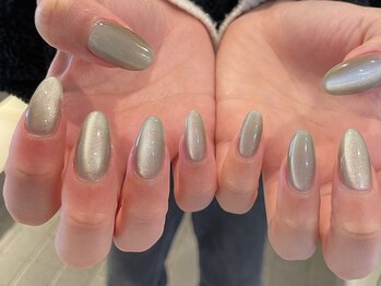 シアター(theater)/マグネットネイル ¥6700~