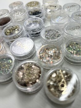 アトリエクラシック JR茨木駅前店(atelier classic)/かわいいグリッターも沢山ご用意