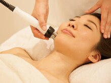 サロンドフララ 表参道店(Salon de Fulala)/ハイパーナイフ/小顔/たるみケア