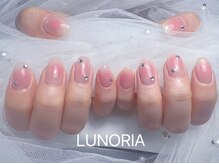 ルノリア(LUNORIA)/チークネイル　ストーン10粒