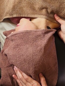 ナギスポット(Nagispot)の写真/【完全個室の空間で首と頭の集中極眠ケア】毎晩よく眠れなくてお困りの方はNagispotへ♪睡眠のお悩み改善。