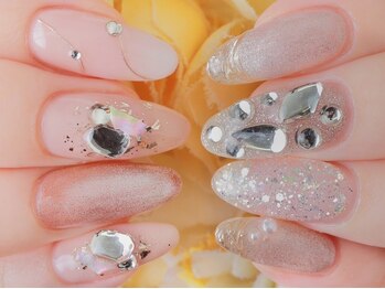 デコルネイル(Decor nail)の写真/西梅田駅3分・JR大阪駅5分!HANDワンカラー・グラデ オフ込み3900円～☆FOOTオフ込み4000円～☆