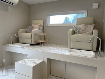 イビザ(ibiza)の写真/JNA1級＆自爪育成資格保持者在籍★美フォルム×健康な爪へ導く実力派サロン