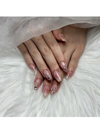 キラキラピンクネイル