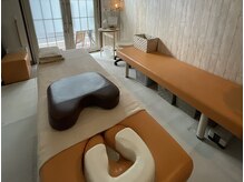 ハイカラマッサージの雰囲気(プライベート空間の落ち着いた雰囲気で施術をお受けいただけます)