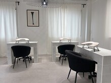スワン 浜松 佐鳴台(SUWAN)の雰囲気（落ち着いた店内◎おしゃれなタイルデスクとゆったりソファ席♪）
