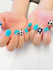 水玉ネイル