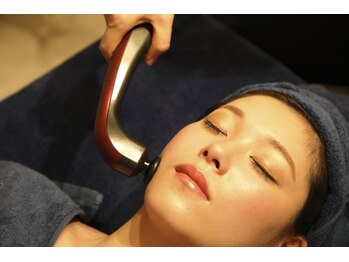 ドクター ヴィーナス/人気の小顔エステ