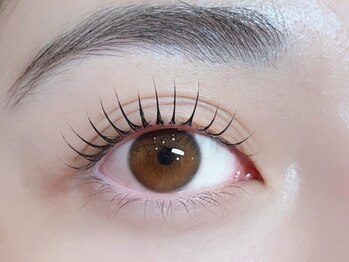 ラル 天神店(Ral.)の写真/＼モチの良さを徹底追及／〈まつ毛パーマ/パリジェンヌ〉まつげの状態や目元に合わせたデザインをご提案☆