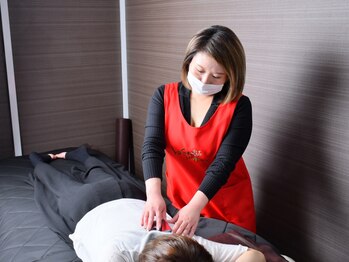 ヨサパーク ユメ 東大阪小阪店(YOSA PARK YOUME)の写真/短期集中!!よもぎ蒸しルルオン×リンパ×ボディメイクマッサージで、脂肪燃焼&引き締め☆効果抜群