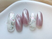 リアン(LIAn.)/マグネット×雪の結晶ネイル