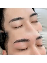 エクラ バイ シャンリィ(eclat by shanLy)/ハリウッドブロウ