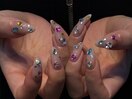宝石ネイル