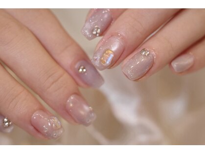 ネイルスタンド(NAIL STAND)の写真