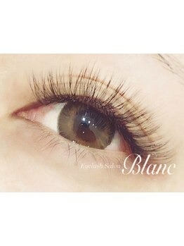 ボリュームのある目元にしたい