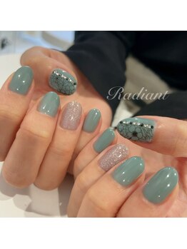 ラディアント 学芸大学(Radiant)/ボタニカルレース