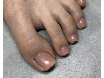 カラーズ(colors.)/ピンクベージュ。