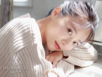 ディーエル ビューティー 表参道店(DL BEAUTY)の写真/《オールブラウンでハーフ風》お洒落女子の新常識♪瞳や髪色に合わせて幅広くご提案！印象を変えたい方に◎