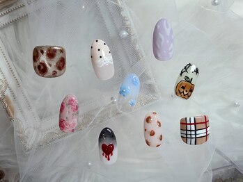 ラウレア(Laule'a)の写真/丁寧ケアでモチ＆美フォルム◎オフ無料☆初回ワンカラーorラメグラ￥3980!ワンポイントで欲しいパーツ豊富♪