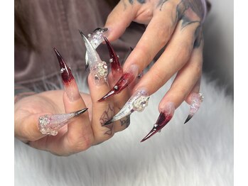 ハスミネイルサロン 新大久保店の写真/【長さ出し×美フォルム】折れた爪の補強からロングネイルまで♪理想の形と長さをスピーディーに叶えます★