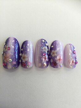 アマービレ(Amabile)/初回オフ無料♪成人式ネイル