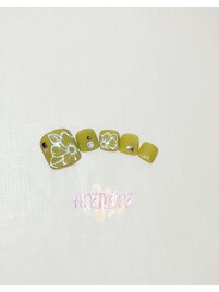 手描きフラワーネイル☆