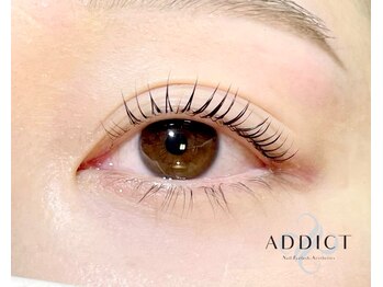アディクト(ADDICT)/まつげパーマ上下
