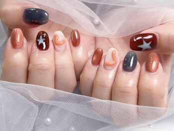 セリーヌ 柏店(Celine)の写真/【シンプルデザインのクーポンあり♪】オフィスネイルからデートネイルまで、理想通りの指先を再現◎