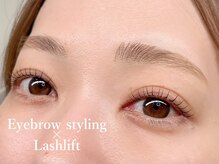 ダブル(W.)の雰囲気（眉スタイリング/アイブロウ/ラッシュリフト/まつげパーマ）