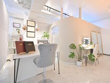 ネオオアシス トウキョウ 本町(ネオOASIS TOKYO)の雰囲気（サロン内はこだわりの非日常癒し空間♪ごゆっくりお寛ぎください）