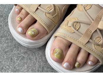 ミアネイル 越谷店(mia nail)/フットシンプルデザイン