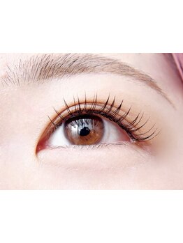 ボリュームのある目元にしたい