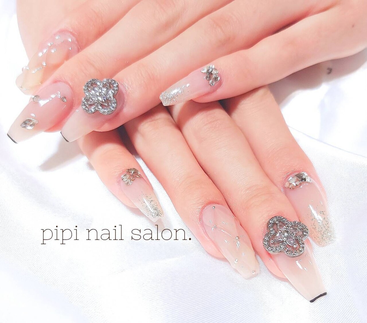 ピピ(pipi)｜ホットペッパービューティー