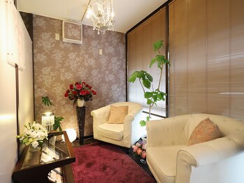 ユウビビューティサロン 東生駒(Yuubi Beauty Salon)/待合スペース☆