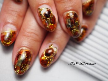 ネイルサロンアンドスクールエムズブロッサム(Nailsalon & school M's Blossom)/アートやり放題コース