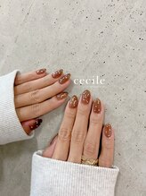 セシル(Cecile)/ラインストーンネイル
