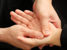 河(KOU)/ハンド　施術