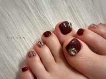 ヴィヴィアン ネイル(Vivian nail)/フット　ボルドー