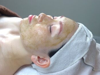 エステティックサロン リリース 東区筒井店(Release)の写真/本気で肌質改善したい方必見☆理想のきめ細やかな水光肌に！【グレーズソフトピーリング¥10000】