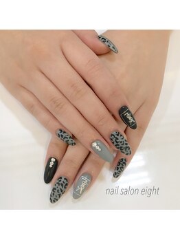 エイト(eight)/アート