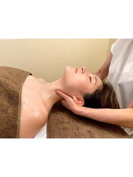 首・肩のつらさを改善したい