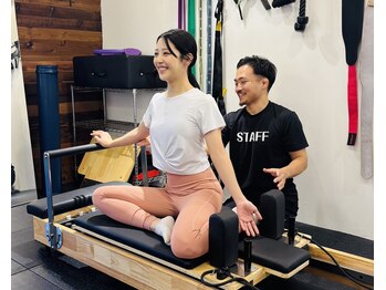 リバーサルジム大阪アン 北浜店/マシンピラティス