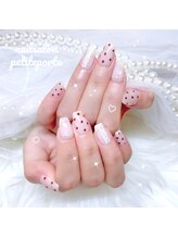 プティポルト(petite porte)/ドット＆レース春ガーリーネイル